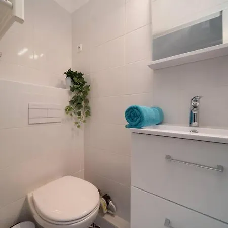 Appartement Equipe Terrasse Parking Privatif