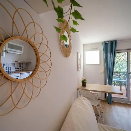 Appartement équipé Terrasse Parking Privatif Six-Fours-les-Plages